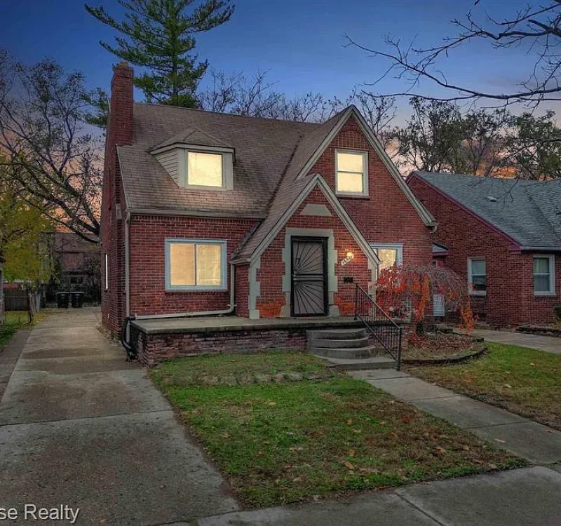 detroit bungalow 3